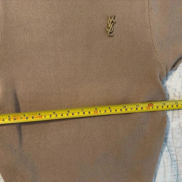 Trendy knitted crop top - Picture 4 of 4